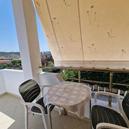 Harizi Apartments Ksamil Buitenkant foto
