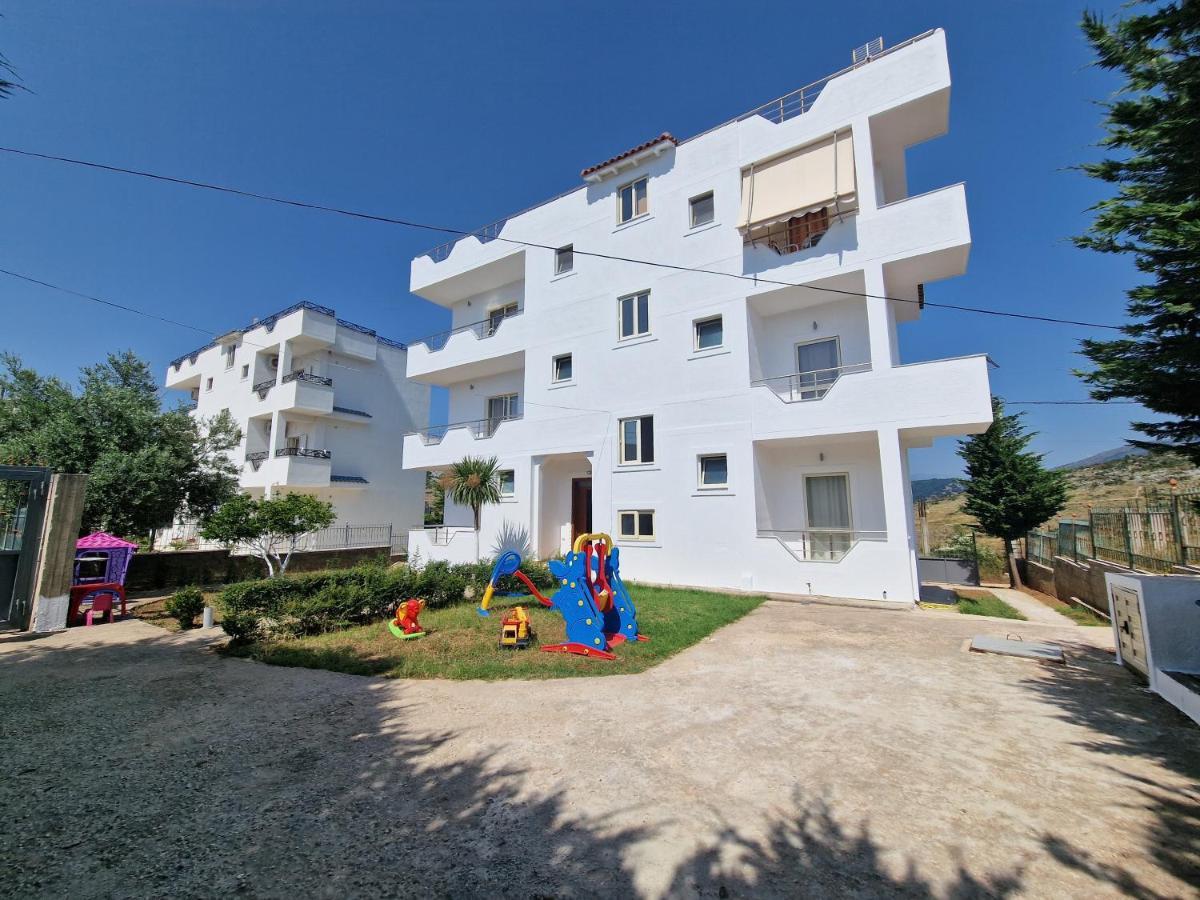Harizi Apartments Ksamil Buitenkant foto